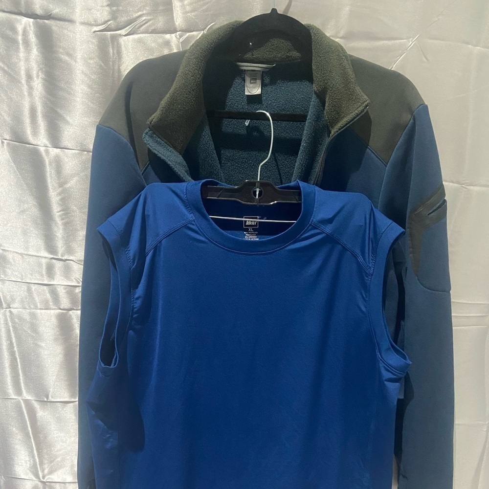 REI Mens XL Twofer - tank and fleece